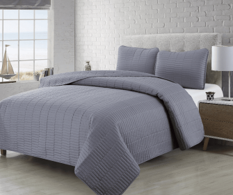 3 piece Quilt Set - Gray, Queen Size, Includes Quilt and Pillow Shams (Option: )